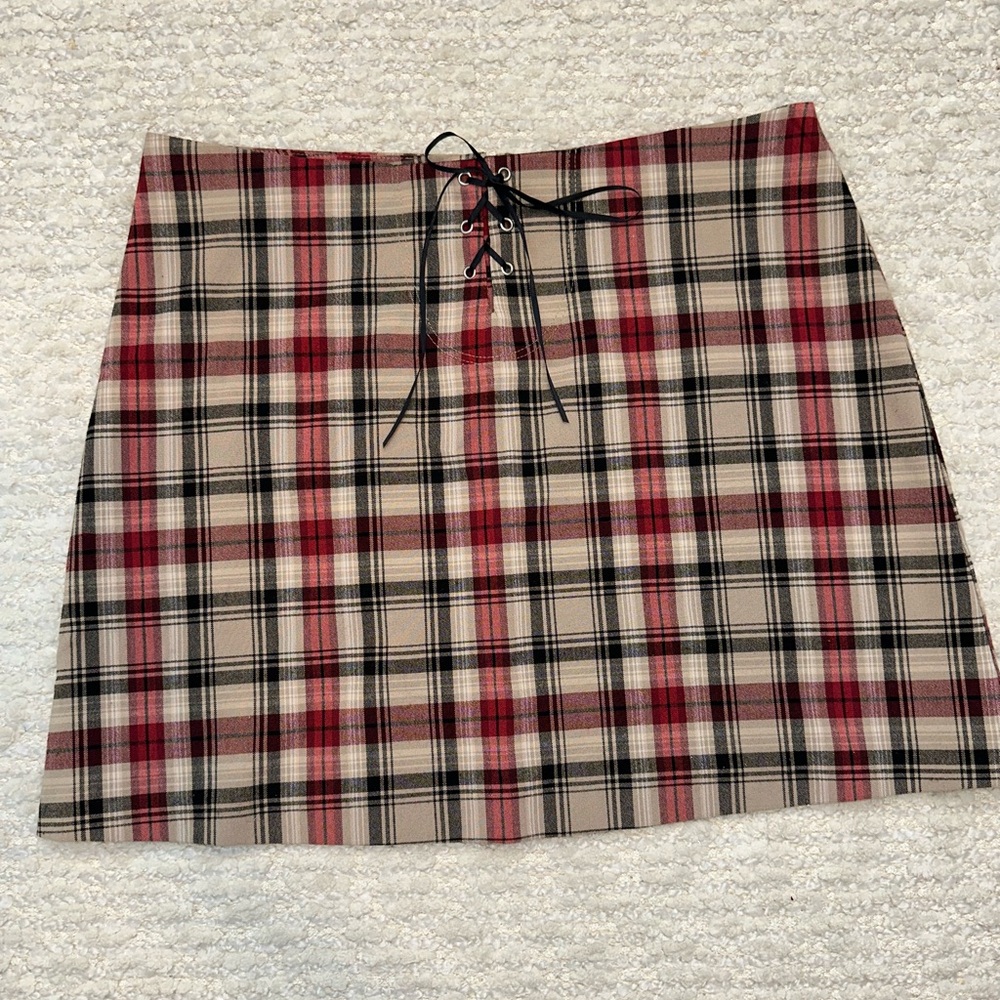 Chic Plaid Lace-Up Mini Skirt - Red and Tan
